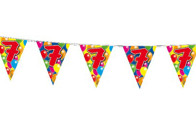 Verjaardag 7 jaar feest thema set 50x ballonnen en 2x leeftijd print vlaggenlijnen