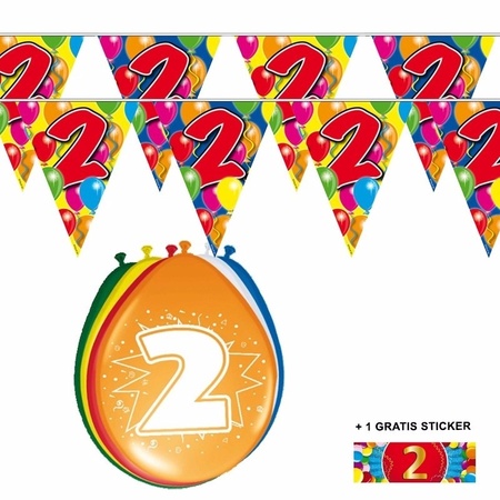 2x 2 year Flagline + balloons