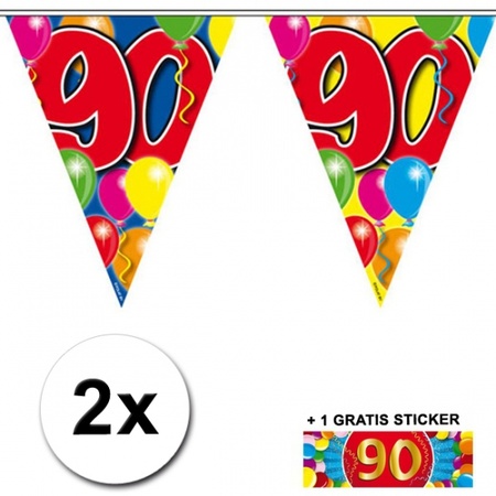 2 Vlaggenlijnen 90 jaar met gratis sticker