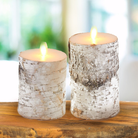 LED candles - set 2x - white birch wood - H10 and H12,5 cm - flickering flame