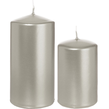 Set  of 8x cylinder candles silver 8 and 12 cm